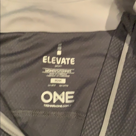 Light 1/4 Pullover - Picture 3 of 3